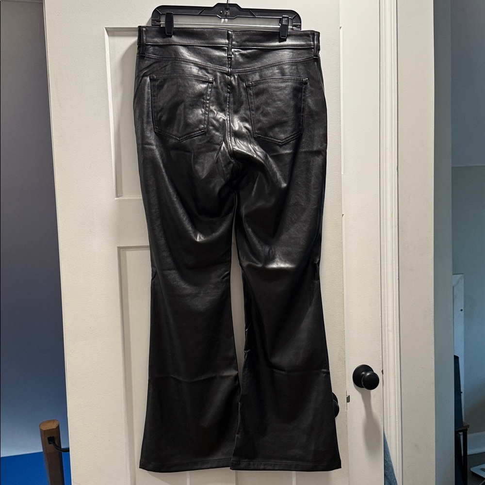 NWT GAP High Rise Vegan Leather '70s Flare Pants, size 14S - Picture 7 of 7